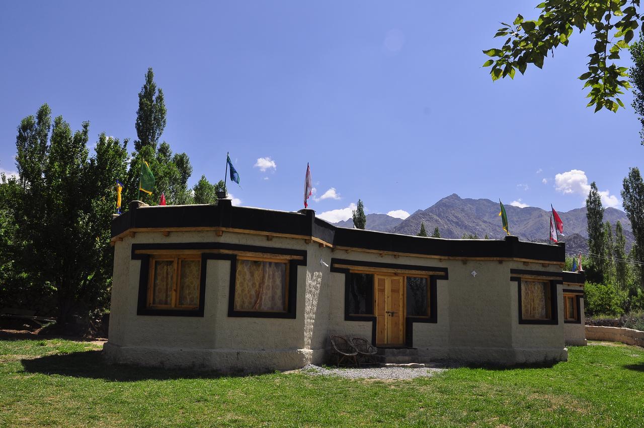 Ladakh Sarai Resort Leh Kültér fotó